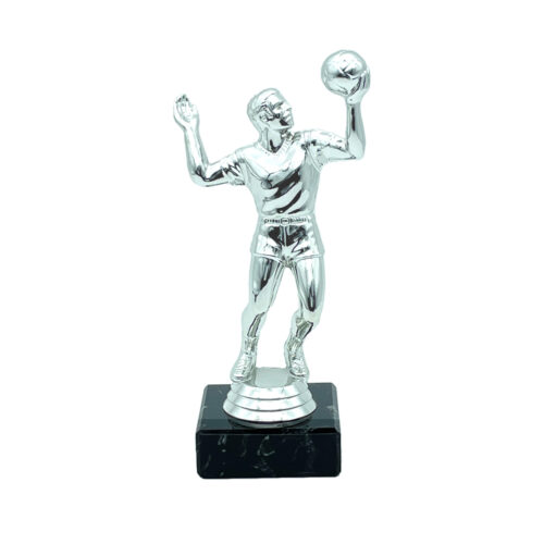 Volleyboll-tematiserad sporttrofé, detaljrik design med volleyboll och nätkorg.